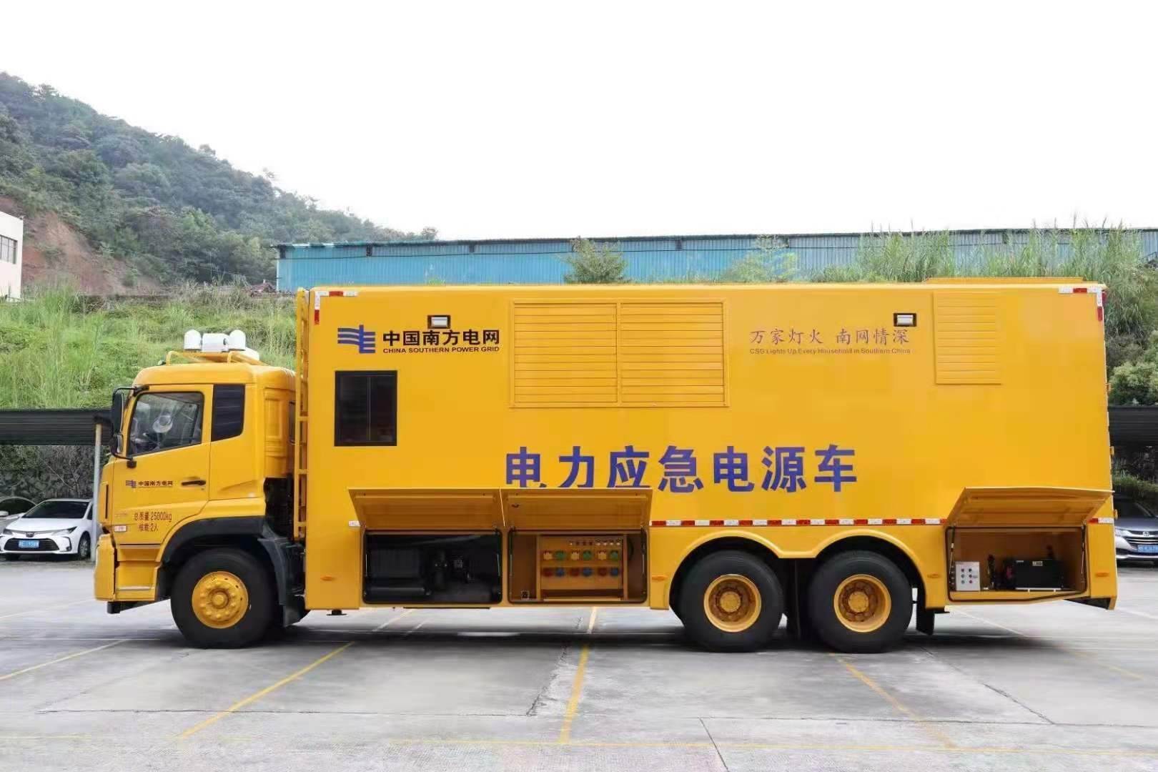 革吉安康大型柴油发电机发电车UPS电源出租租赁
